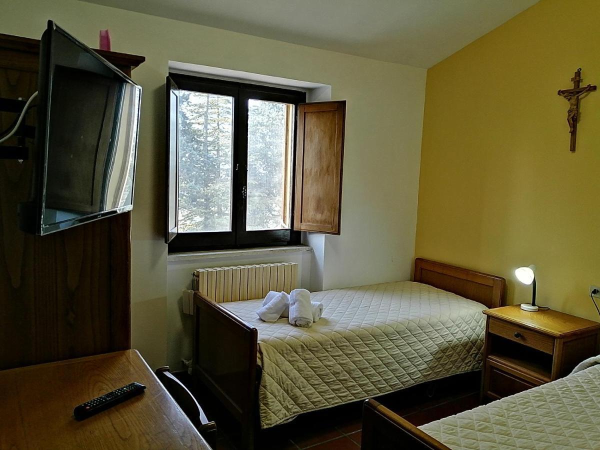 Вілла Casa Per Ferie Ulivo D'Ассізі Екстер'єр фото