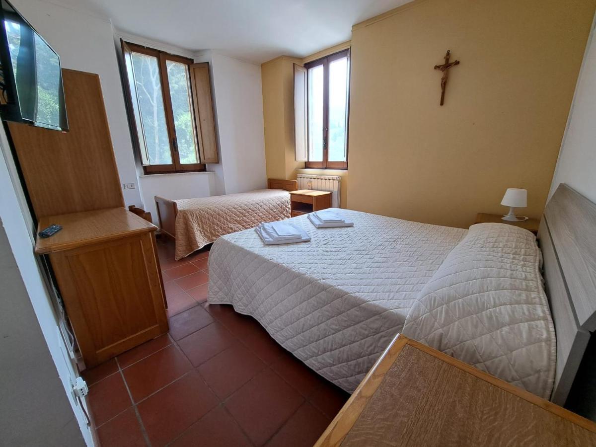 Вілла Casa Per Ferie Ulivo D'Ассізі Екстер'єр фото